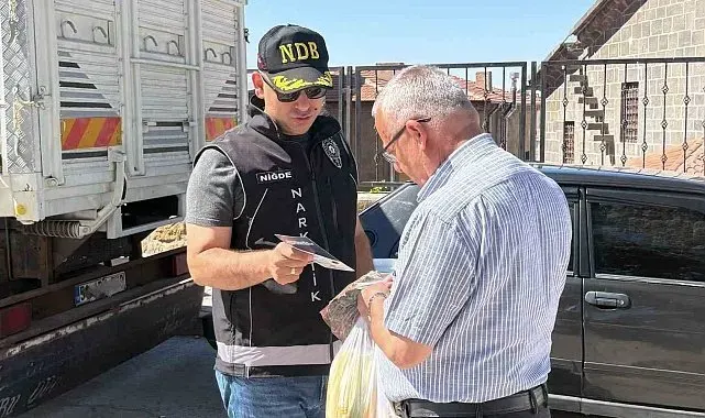 Niğde polisinden uyuşturucuya karşı bilinçlendirme seferberliği