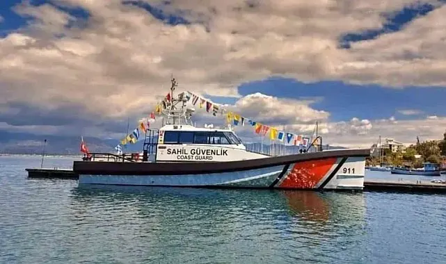 Sahil Güvenlik botları Denizcilik ve Kabotaj Bayramı'nda ziyarete açıldı