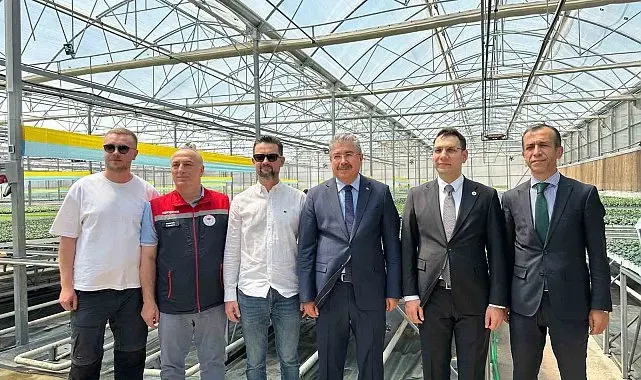 Eskişehir Valisi Dr. Erdinç Yılmaz, Sarıcakaya'daki fide tesisini ziyaret etti