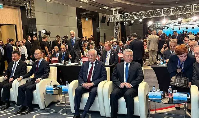 "Xi Jinping: Çin'in Yönetimi" kitabının 5. cildi tanıtıldı