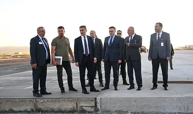 Erzurum Havalimanı'ndaki çalışmalara yerinde inceleme