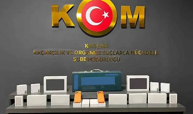 Kırşehir'de çok sayıda kaçak ürün yakalandı