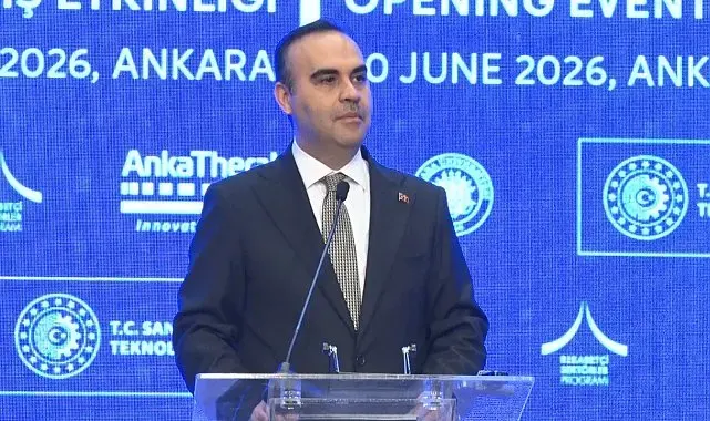Bakan Kacır: "Son 1 yılda sağlık endüstrisinde yatırıma teşvik belgesi düzenleyerek 70 milyar lira yatırımı harekete geçirdik"