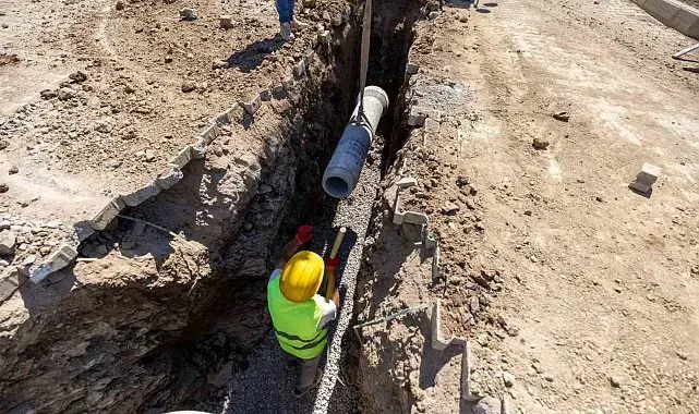 İzmir Büyükşehir'den Seferihisar'ın altyapısına 140 milyon liralık yatırım