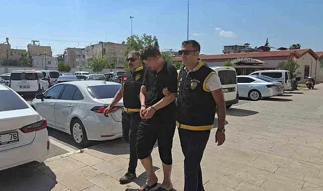 Kolundaki dövme 33 yıllık firari dolandırıcıyı yakalattı