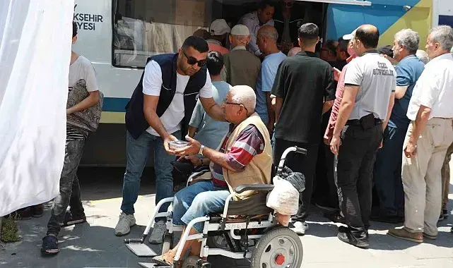 HBB'den Muharrem Ayı'nda 5 bin kişilik aşure ikramı
