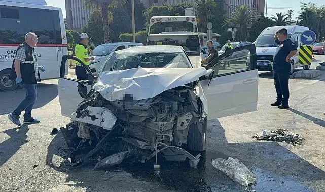Samsun'da halk otobüsünün karıştığı kazada 1 kişi hayatını kaybetti