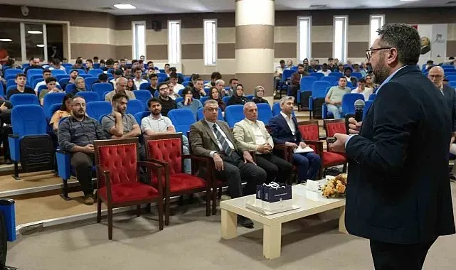Karabük Üniversitesi'nde Endüstri 5.0 ve yapay zekâ konuşuldu