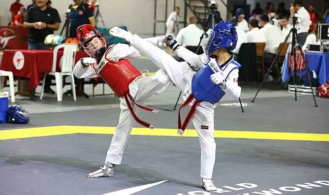 Mücahit Yancı Doğu Grubu Taekwondo Şampiyonası Sivas'ta başladı