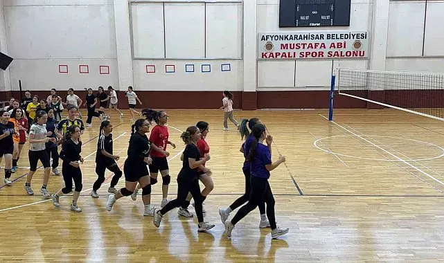 Voleybolda geleceğin yıldızları belirlenecek