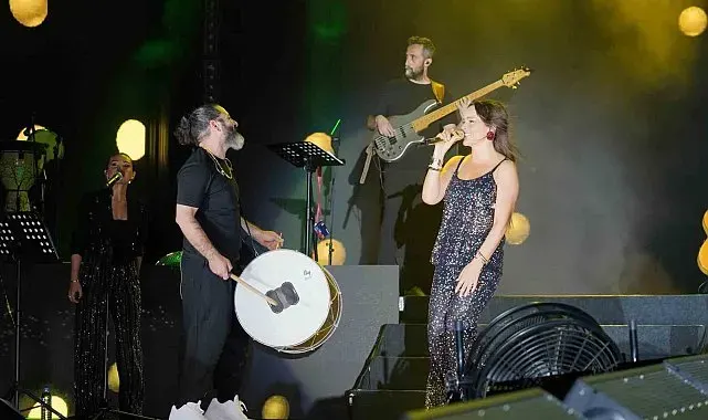 Samsun'da Bengü konseri