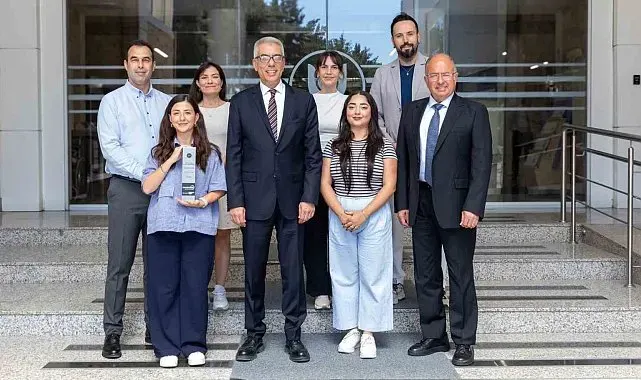 Yaşar Üniversitesi'ne altın ödül