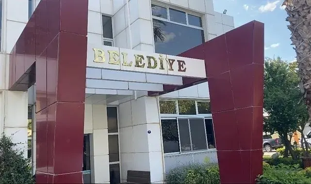 Seferihisar Belediye Başkanı İsmail Yetişkin ve 19 şüpheli adliyede