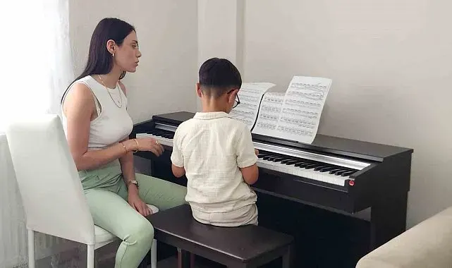 2 yaşında başladı, hedefi Fazıl Say gibi dünya sahnesine çıkmak