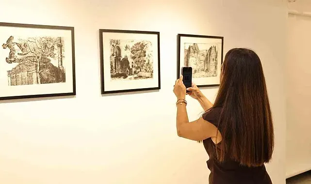 Nilüfer'de genç yeteneklerin emeği sergiye dönüştü