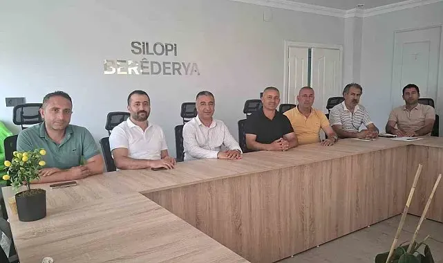 Sağlık-Sen'den Silopi'de sağlık zirvesi: "Sağlıkta istikrar ve yerel yönetim şart"