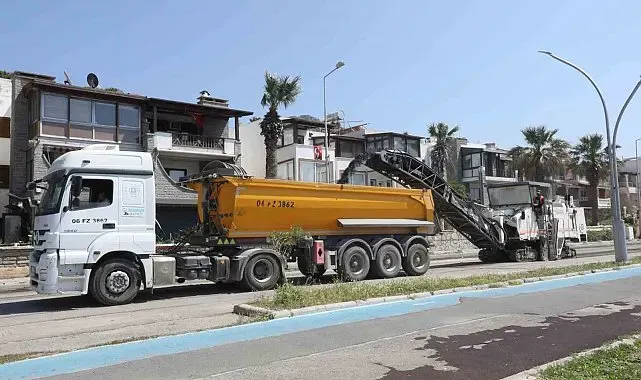 Muğla Büyükşehir 7 şantiyesiyle Muğla'nın yol ağını güçlendiriyor