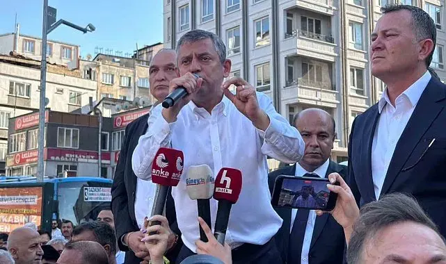 CHP Grup Başkanı Özgür Özel: "Cumhuriyet Halk Partisi'ne, adayına, kurumuna, liderine darbe yapıyorlar"
