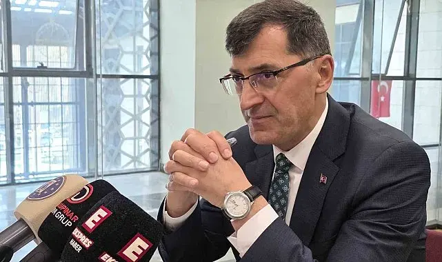 Kütahya Belediye Başkanı Kahveci'den Meydan Kavşağı'ndaki ağaçların kaldırılmasına ilişkin açıklama