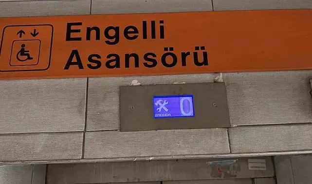 Engelli asansörünün amacı dışında kullanılmasına engellilerden tepki