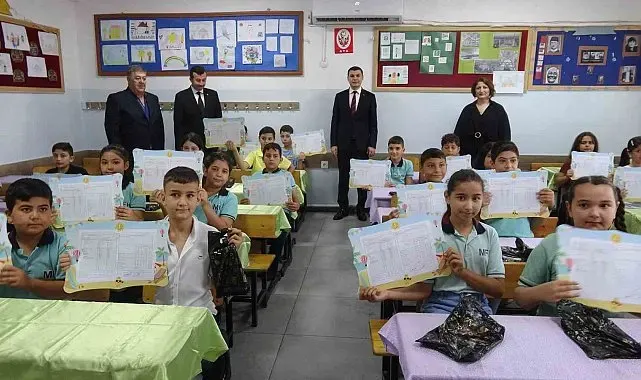 Kilis'te 45 bin 713 öğrenci karne aldı