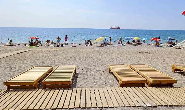 EKDAĞ'dan Boğaçayı Plajı'nda yerli üretimle hizmet