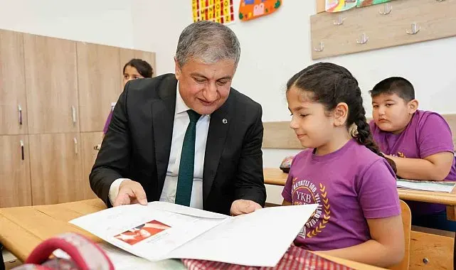Adana'da 485 bin 252 öğrenci karne aldı