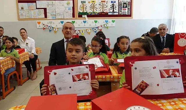 Malatya'da 147 bin 22 öğrenci karne heyecanı yaşadı