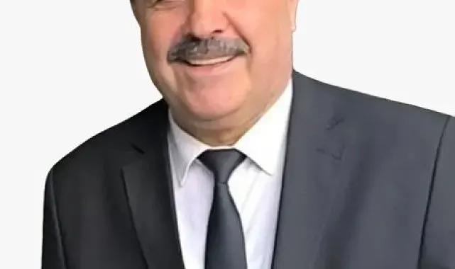 Emeklilik dilekçesini verdikten iki gün sonra kalp krizine yenik düştü