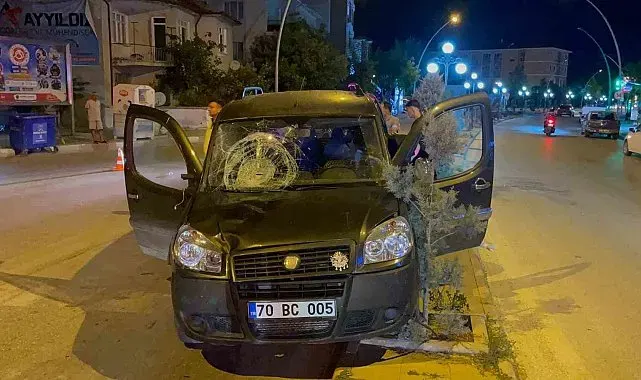 Hafif ticari aracın çarptığı belediye işçisi ağır yaralandı