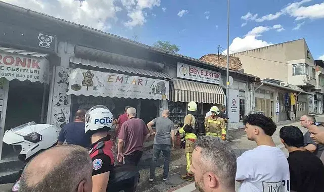 Edirne'de iş yerinde çıkan yangına kova ve hortumla müdahale