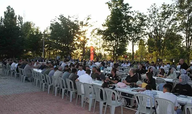 Malazgirt'te Kaymakam Göksu Bayram'a duygu dolu veda