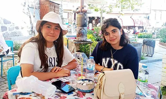 Öğrenciler okudukları romanlardaki mekânları Ankara'da gezip gördü