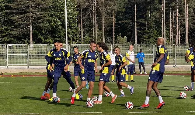 Fenerbahçe, Topuk Yaylası'ndaki ilk antrenmanını yaptı