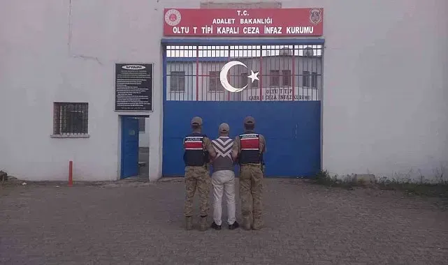 Erzurum'da jandarmadan yakalama kararı olan şahıslara operasyon