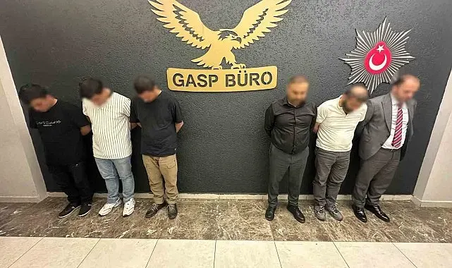Kendisini "Cumhur İttifakı Ocakları Genel Başkanı" olarak tanıtan şüpheli ile diğer 5 şüpheli serbest bırakıldı