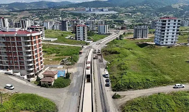 Samsun'un 5 ilçesinde ulaşım yatırımları sürüyor