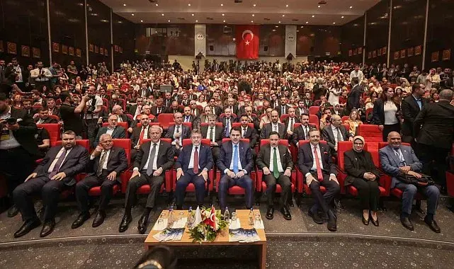 Erciyes Zirvesi-1 Kayseri'de yoğun katılımla gerçekleştirildi