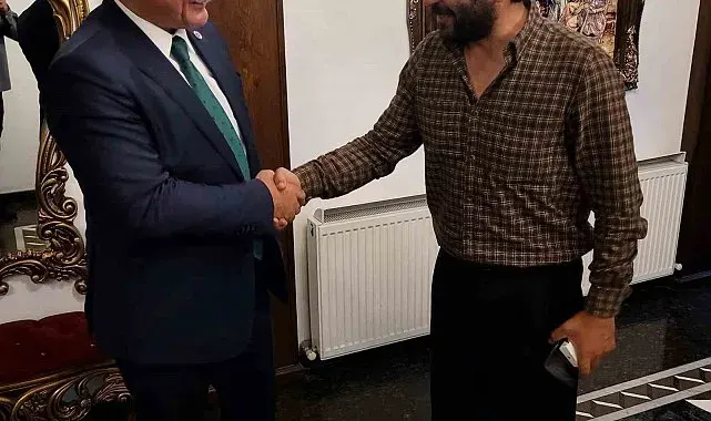 Başkan Arslan'dan "Çırak" dizisi setine ziyaret