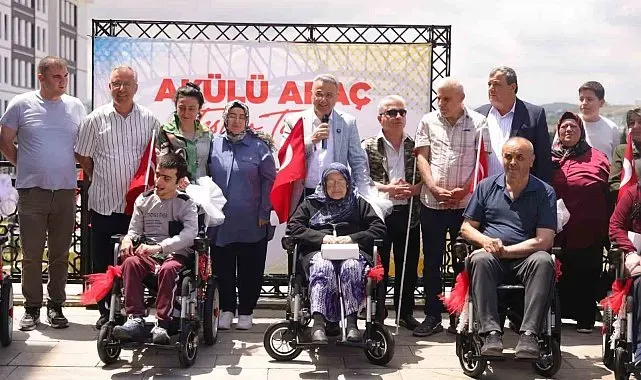 İlkadım'da engelli araçları ihtiyaç sahiplerine ulaştırıldı