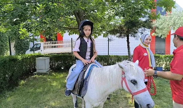 Öğrenciler aileleriyle birlikte piknik yaptı