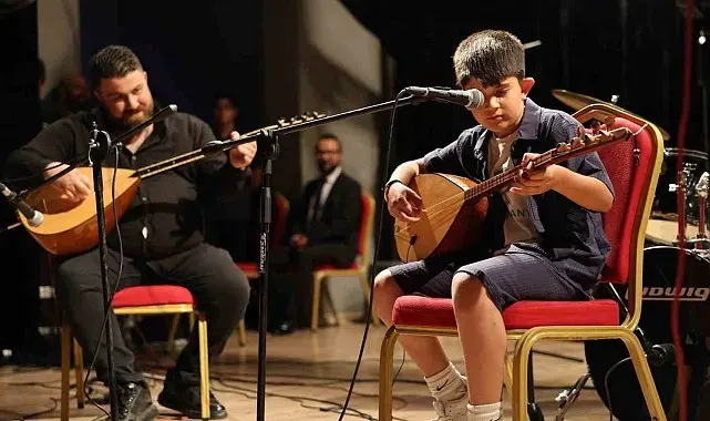 Körfez'de sanat merkezi kursiyerlerinden yıl sonu konseri