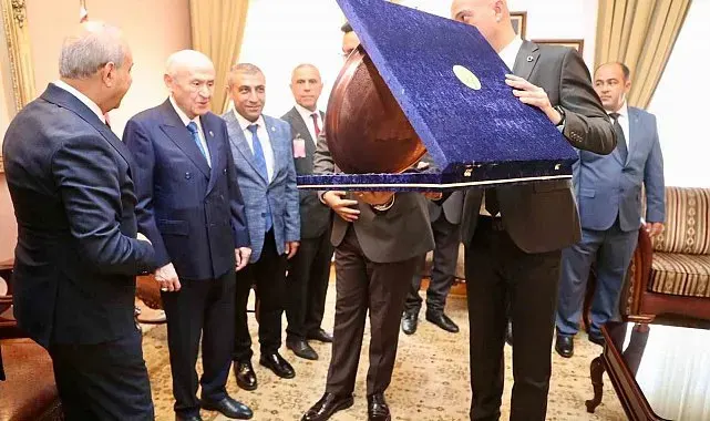 MHP Gaziantep'ten Ankara'ya çıkarma