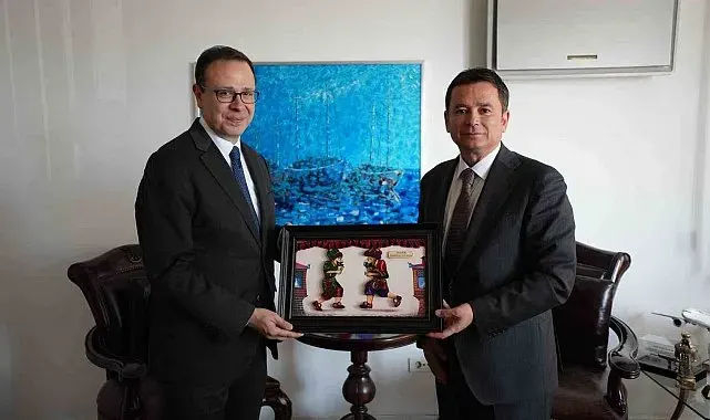 Başkan Aydın Kosova'da önemli temaslarda bulundu