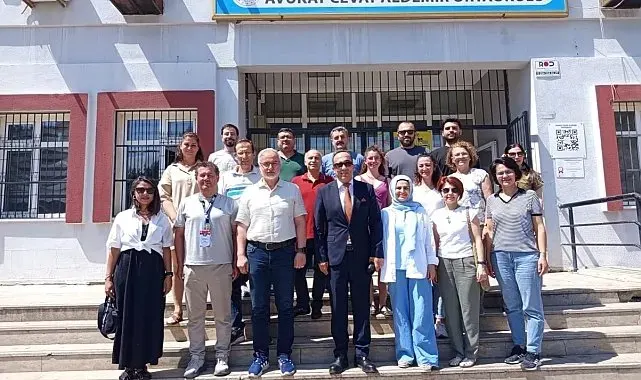 Efeler İlçe Milli Eğitim Müdürü Çomruk: "Hedefimiz değerlerine sahip çıkan nesiller yetiştirmek"