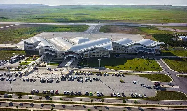 Sivas Havalimanı'nda yolcu sayısı 5 ayda 186 bini aştı