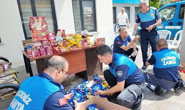 Mersin'de tarihi geçmiş gıda ürünleri ele geçirildi