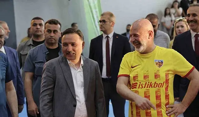 Vali Çiçek: "ERVA, devasa bir meydan okumadır"