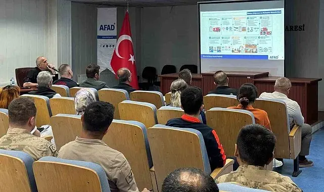 Bayburt'ta orman yangınlarına müdahale eğitimi düzenlendi