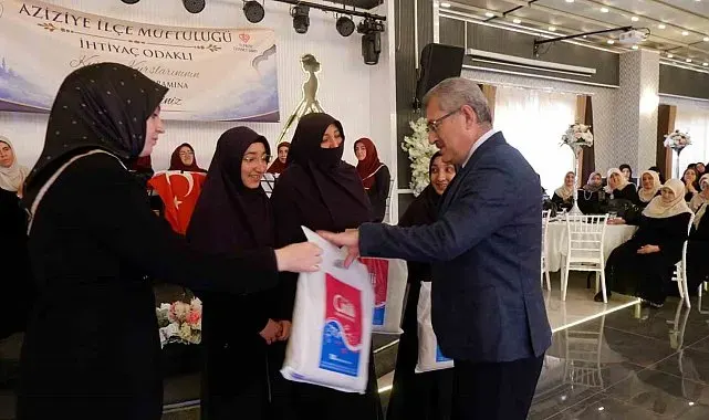 Aziziye'de İhtiyaç Odaklı Kur'an Kursları'nda yıl sonu heyecanı